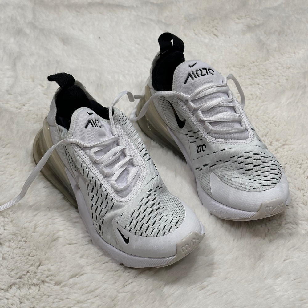 Nike Women's Air27c Size 7